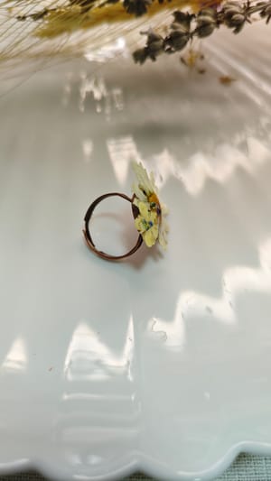 🌼 Simfonia Naturii: Inel cu Margaretă – Cadoul Perfect - Thumbnail 2